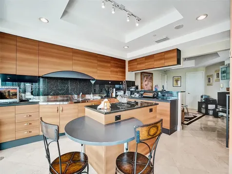 19955 NE 38th Court Aventura FL 33180