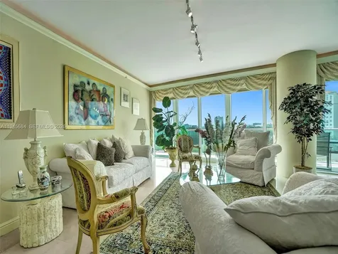 19955 NE 38th Court Aventura FL 33180