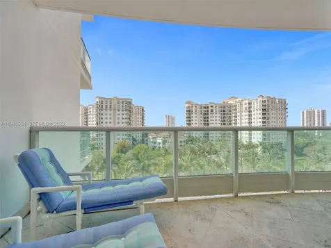 19955 NE 38th Court Aventura FL 33180