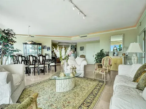 19955 NE 38th Court Aventura FL 33180