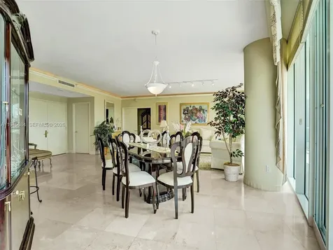 19955 NE 38th Court Aventura FL 33180