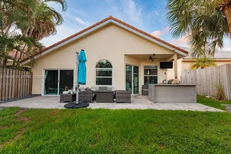 6952 NW 27th Court Margate FL 33063