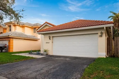 6952 NW 27th Court Margate FL 33063