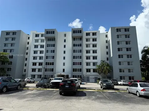 9001 SW 77th Avenue Miami FL 33156