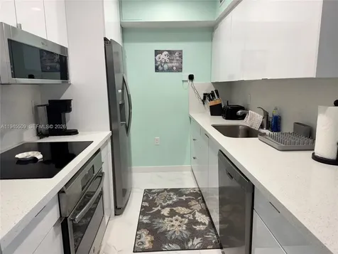 2501 S Ocean Drive Hollywood FL 33019