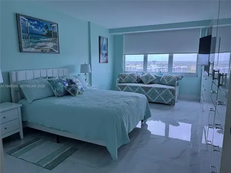 2501 S Ocean Drive Hollywood FL 33019