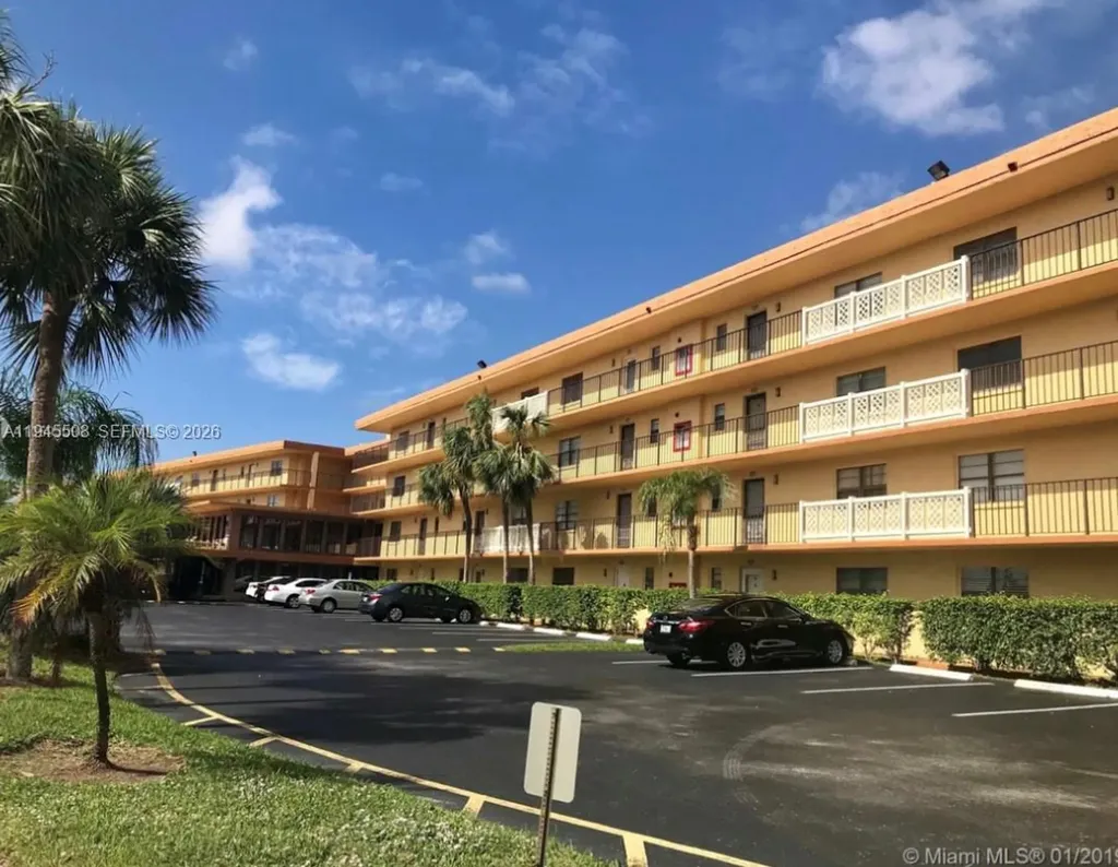9273 SW 8th Street Boca Raton FL 33428