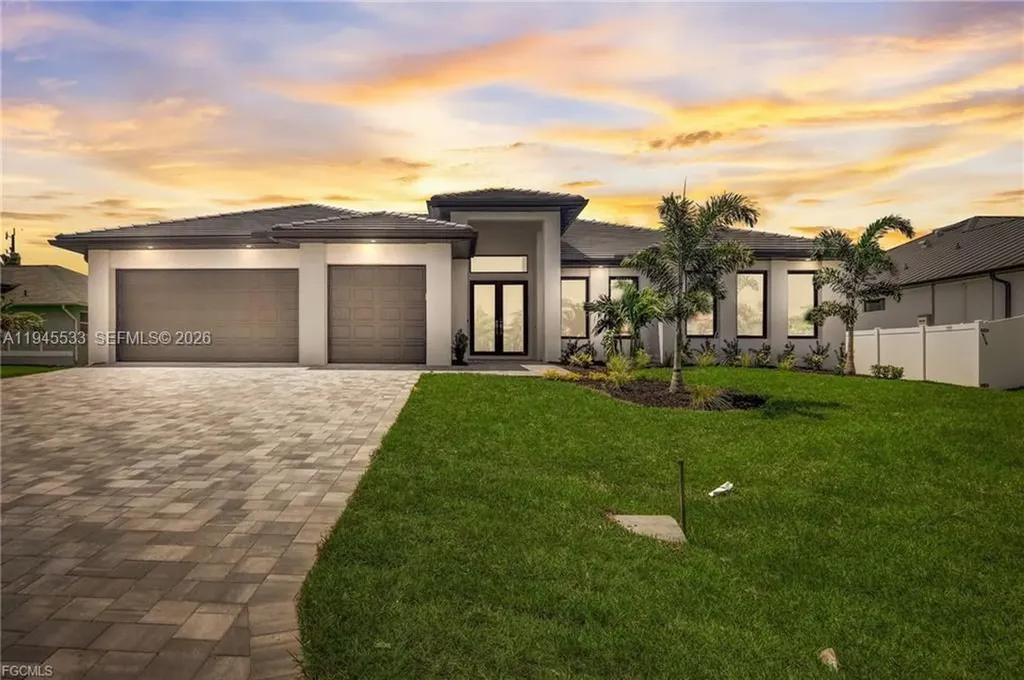 2406 SW 54th Lane Cape Coral FL 33914