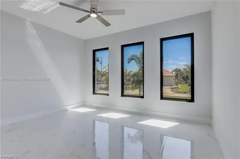 2406 SW 54th Lane Cape Coral FL 33914