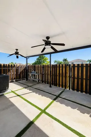 15808 SW 136th Way Miami FL 33196