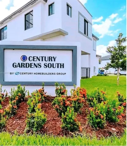 15808 SW 136th Way Miami FL 33196