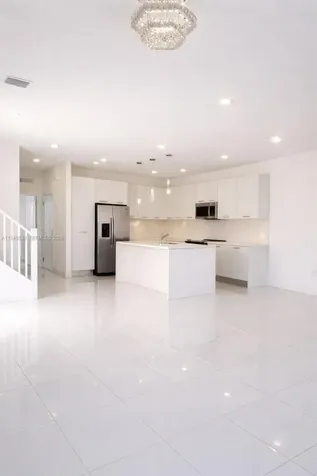 15808 SW 136th Way Miami FL 33196