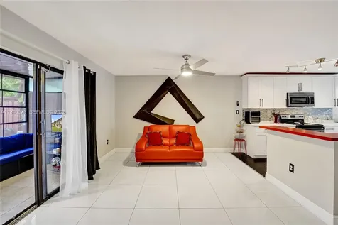 3301 Raleigh Street Hollywood FL 33021
