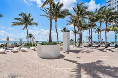 18201 Collins Avenue Sunny Isles Beach FL 33160