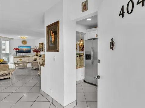 1750 W 46th Street Hialeah FL 33012