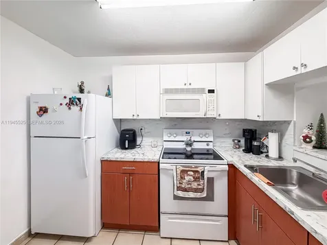 19761 SW 114th Avenue Miami FL 33157