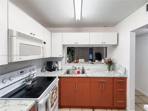 19761 SW 114th Avenue Miami FL 33157