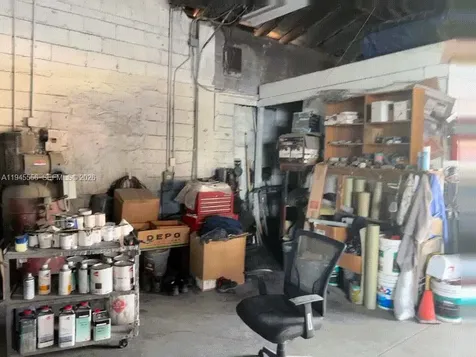 2005 NW 10th Avenue Miami FL 33127