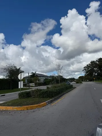 2850 Somerset Drive Lauderdale Lakes FL 33311