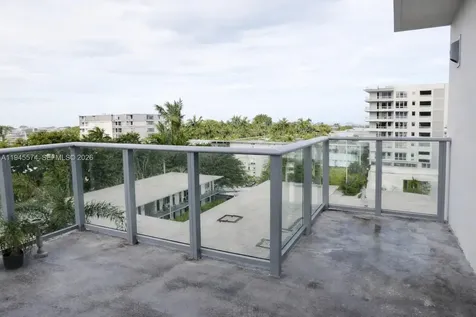 1025 92nd Street Bay Harbor Islands FL 33154