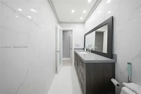 300 NE 175th Street North Miami Beach FL 33162