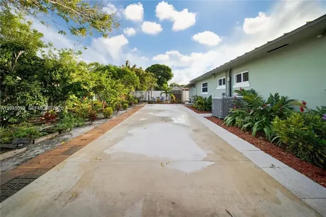 300 NE 175th Street North Miami Beach FL 33162