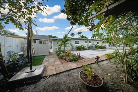 300 NE 175th Street North Miami Beach FL 33162