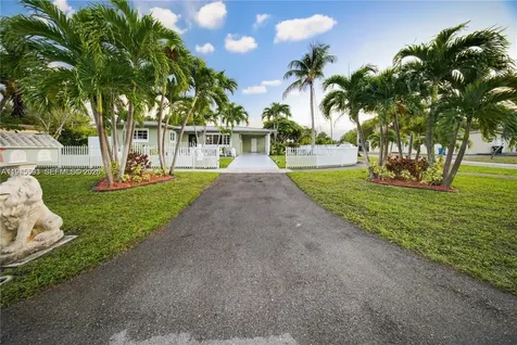300 NE 175th Street North Miami Beach FL 33162