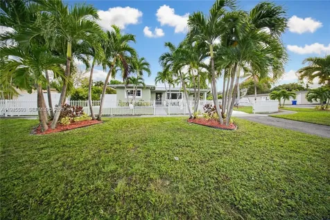 300 NE 175th Street North Miami Beach FL 33162