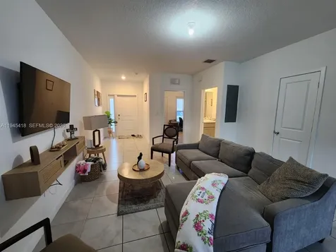 326 NE 1st Drive Florida City FL 33034