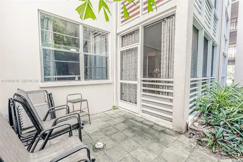 2601 NW 48th Terrace Lauderdale Lakes FL 33313