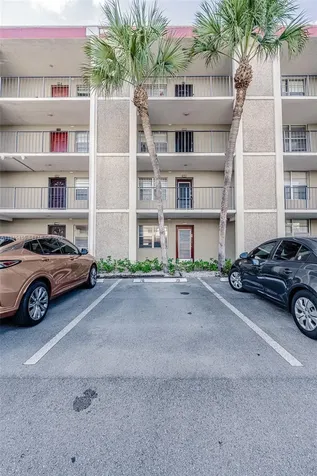 2601 NW 48th Terrace Lauderdale Lakes FL 33313