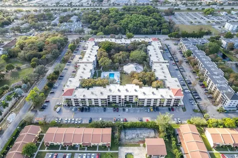 2601 NW 48th Terrace Lauderdale Lakes FL 33313