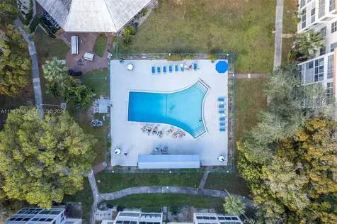 2601 NW 48th Terrace Lauderdale Lakes FL 33313