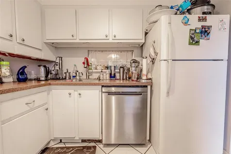 2601 NW 48th Terrace Lauderdale Lakes FL 33313