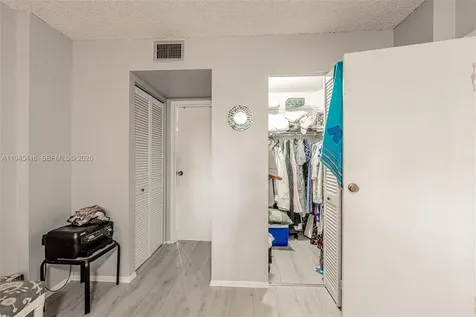 2601 NW 48th Terrace Lauderdale Lakes FL 33313