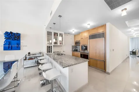 16001 Collins Avenue Sunny Isles Beach FL 33160