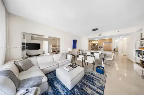16001 Collins Avenue Sunny Isles Beach FL 33160