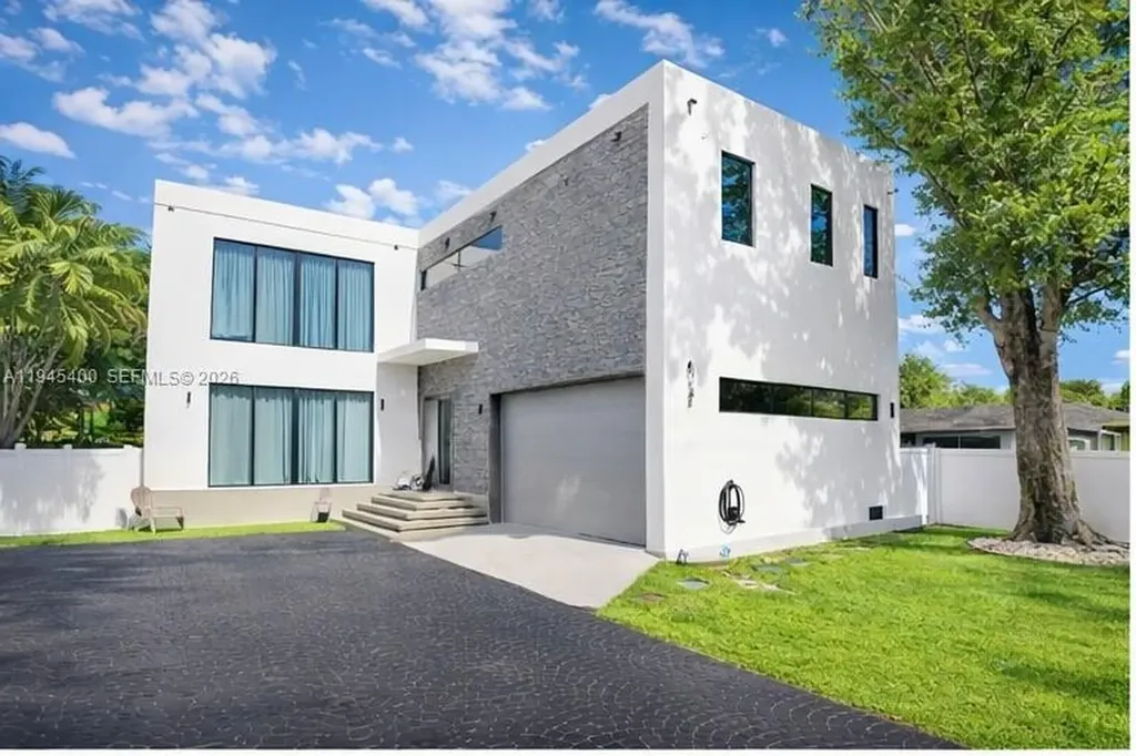 4031 SW 54th Court Dania Beach FL 33314