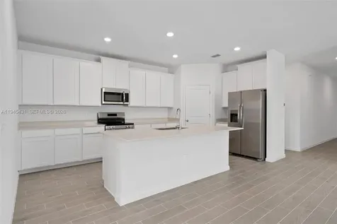 8934 SW 69th Terrace Ocala FL 34476