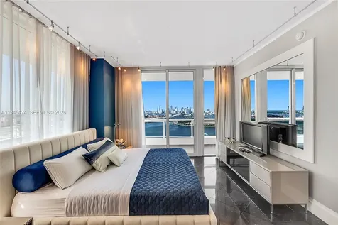 540 West Avenue Miami Beach FL 33139