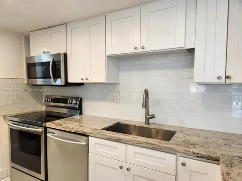 5201 Orduna Drive Coral Gables FL 33146