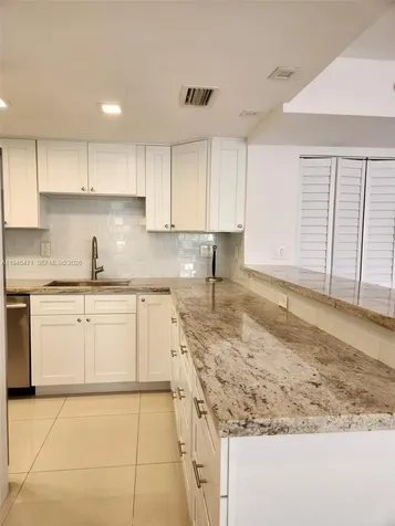 5201 Orduna Drive Coral Gables FL 33146