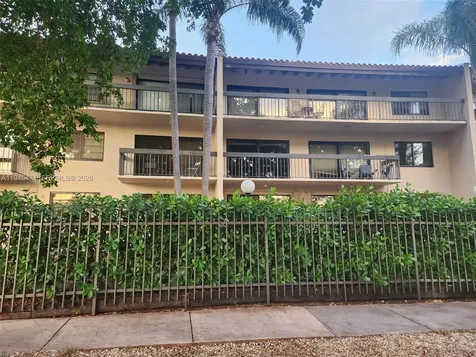 5201 Orduna Drive Coral Gables FL 33146