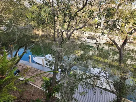 5201 Orduna Drive Coral Gables FL 33146