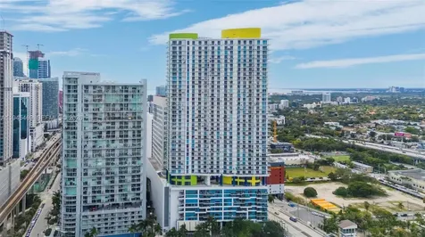 185 SW 7th Street Miami FL 33130