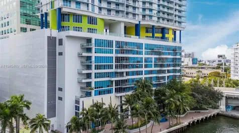 185 SW 7th Street Miami FL 33130