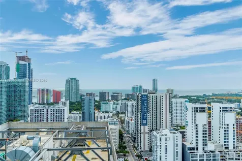 185 SW 7th Street Miami FL 33130