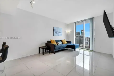 185 SW 7th Street Miami FL 33130
