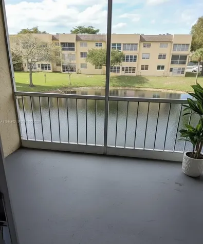 5841 NW 61st Avenue Tamarac FL 33319